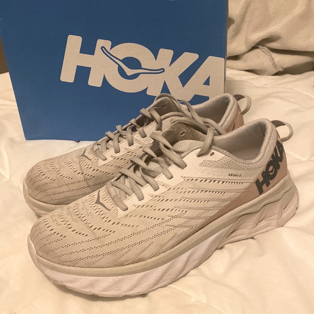 Hoka one one